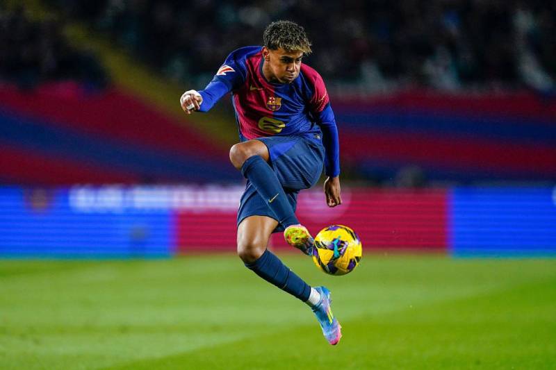 Lamine Yamal – Tài Năng Trẻ Đang Thay Đổi Chuẩn Mực Bóng Đá 4 Vai trò ngày càng quan trọng tại Barcelona